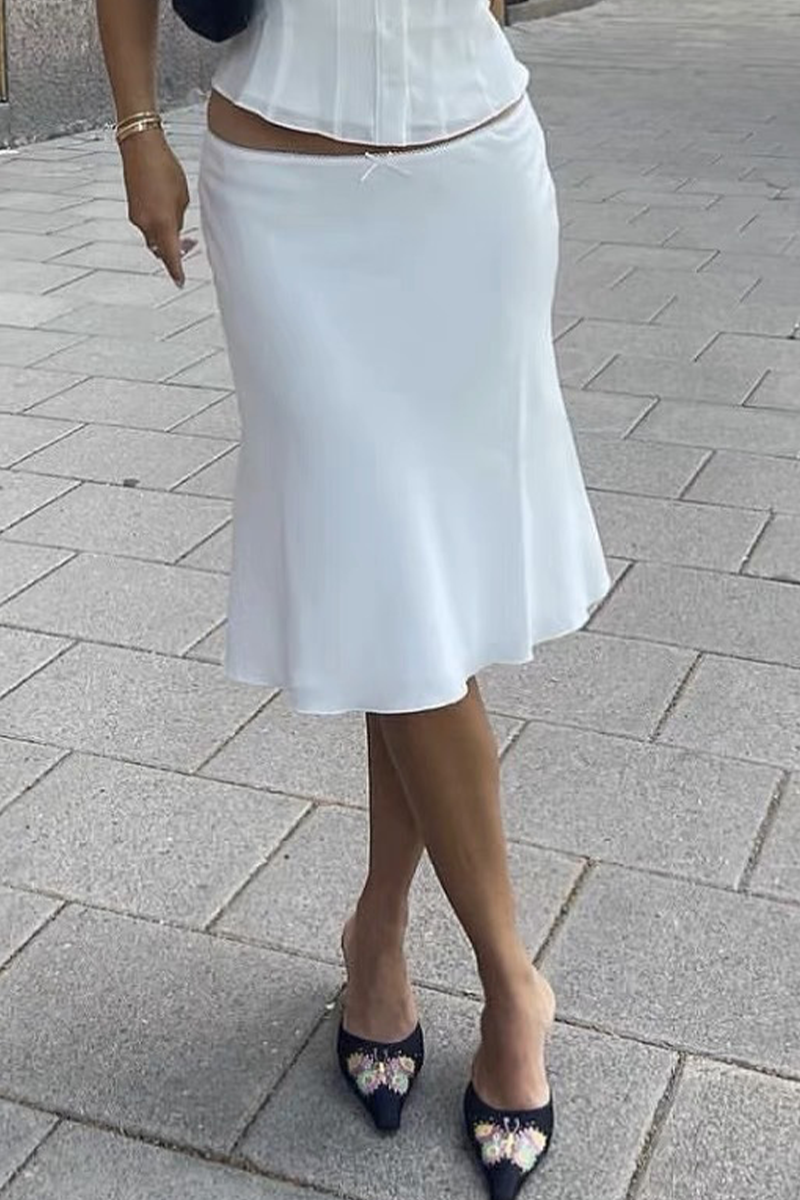 Sexy Celebrities Solid Color Lace Bow Decor Low Waist Type A Solid Color Bottoms