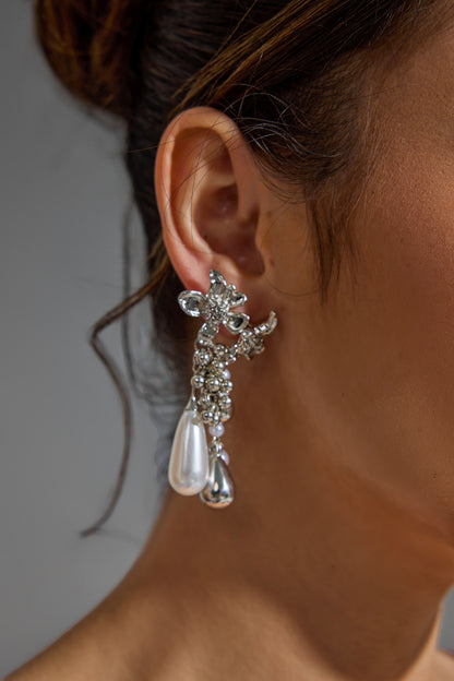 Metal Flower Teardrop Earrings