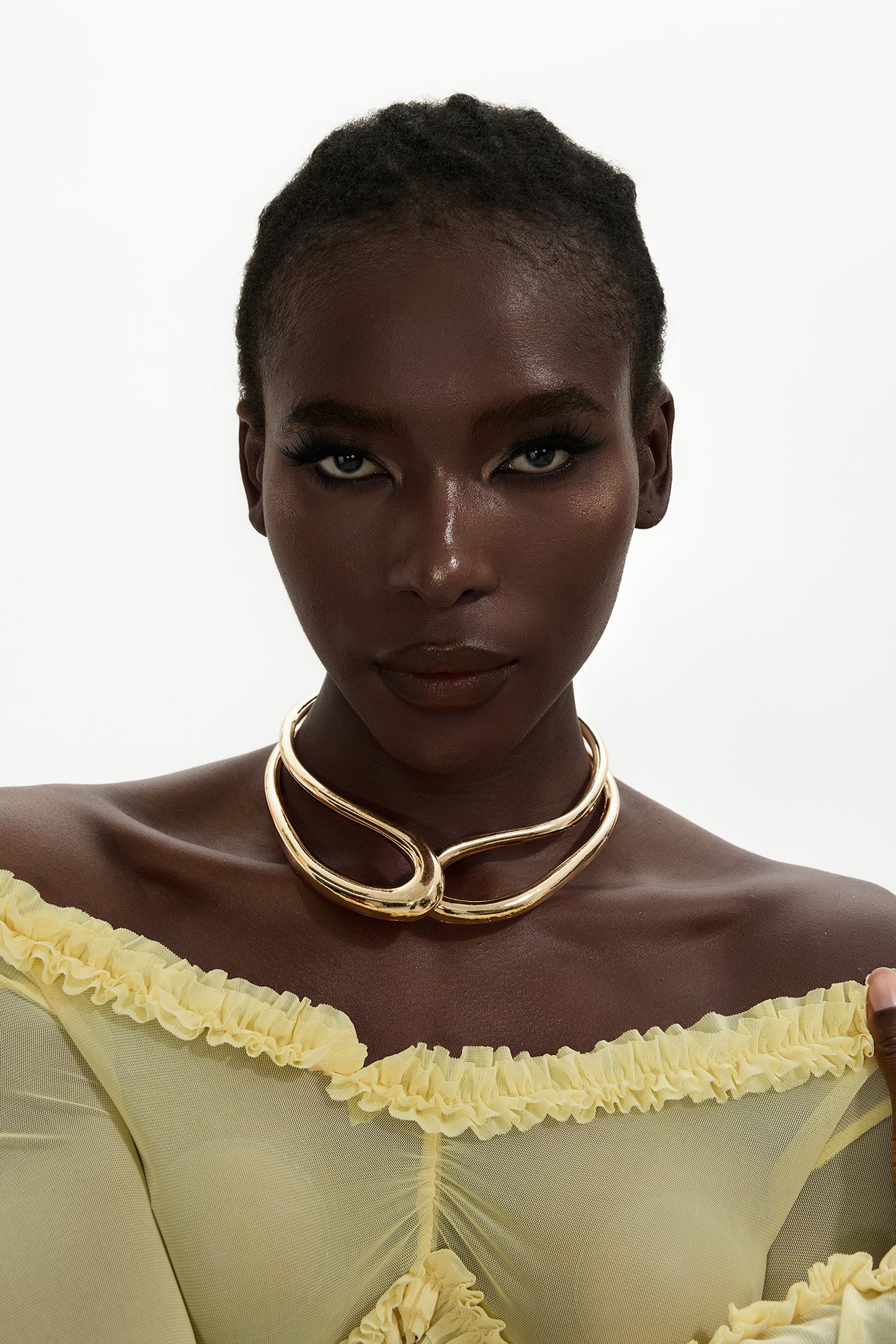 Metal Round Choker